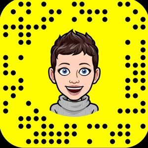 Meet your Posher, Holly